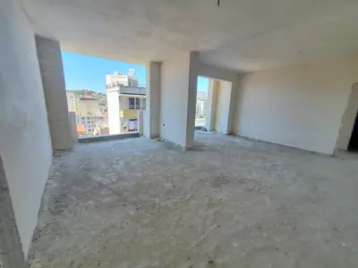 Piso 2+1, 6/9