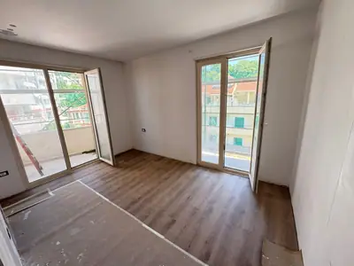 3+1 apartment near the beach, 13/27