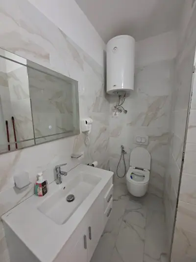 1+1-Wohnung mit Meerblick, 12/14