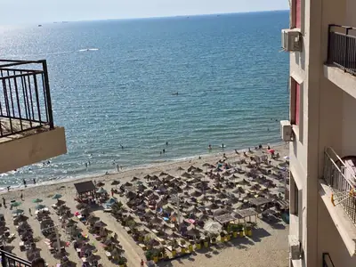 Apartament 1+1 me pamje nga deti