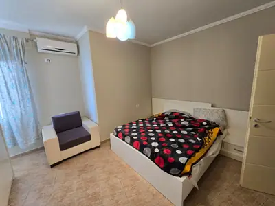 Apartament 1+1 me pamje nga deti, 7/10