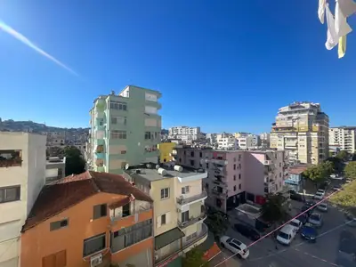 Apartament i gjerë 3+1, 10/19