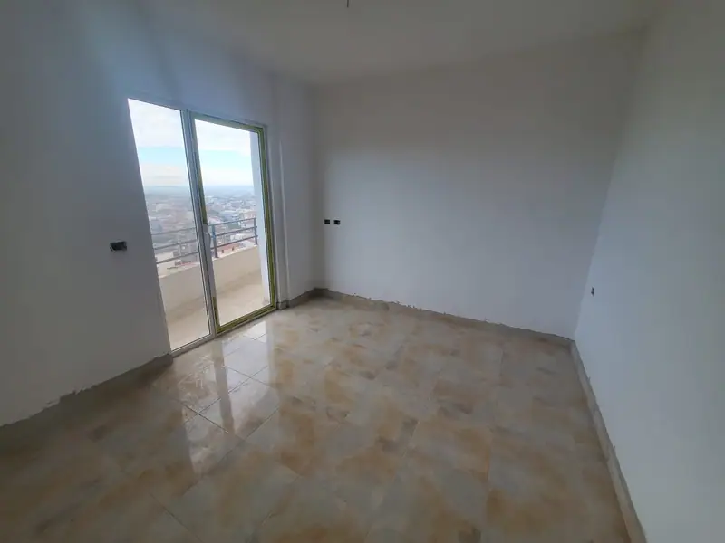 Piso 2+1, 3/15