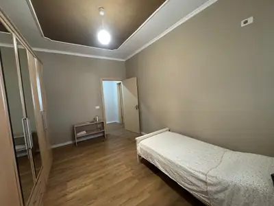Piso amplio 2+1, 14/19