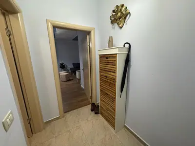 Piso amplio 2+1, 9/19