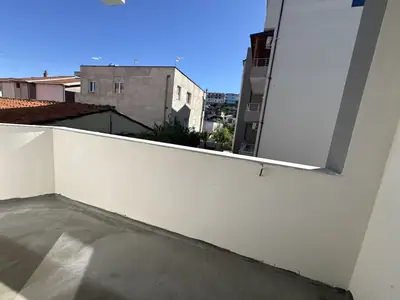 1+1 apartment, 10/11