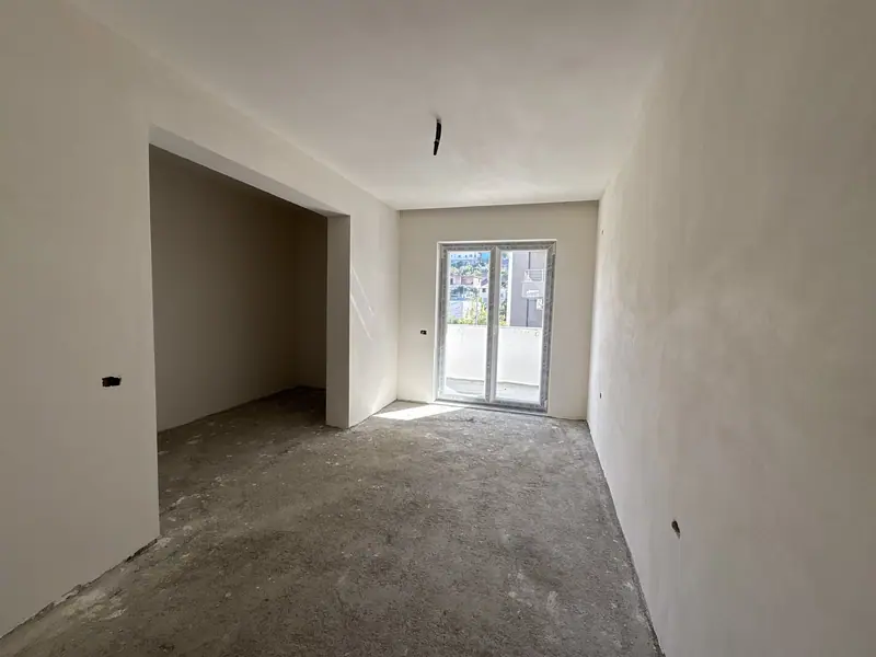 1+1 apartment, 4/11