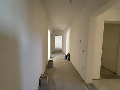 Apartament i gjerë 3+1, 7/12