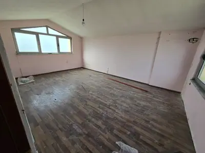 Apartament i gjerë 3+1, 19/36