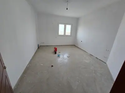 Apartament i gjerë 3+1, 23/36