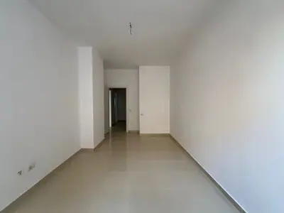 Geräumige 2+1-Wohnung, 8/16