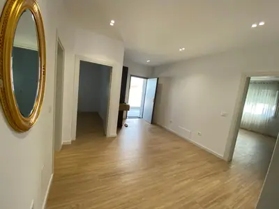 Geräumige 2+1-Wohnung, 12/21