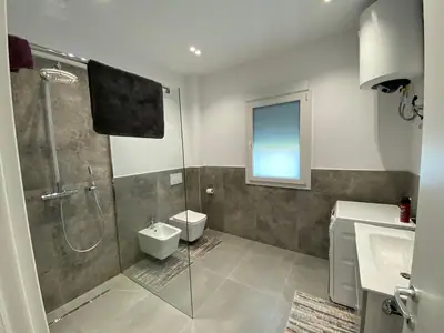 Geräumige 2+1-Wohnung, 13/21