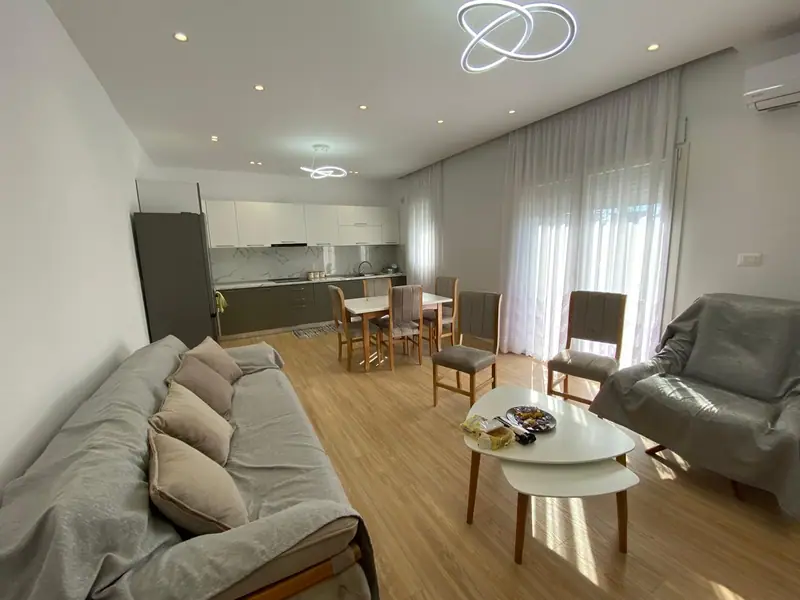 Geräumige 2+1-Wohnung, 5/21