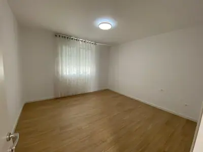 Geräumige 2+1-Wohnung, 9/21