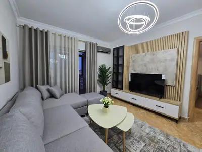 Apartament 2+1 pranë plazhit