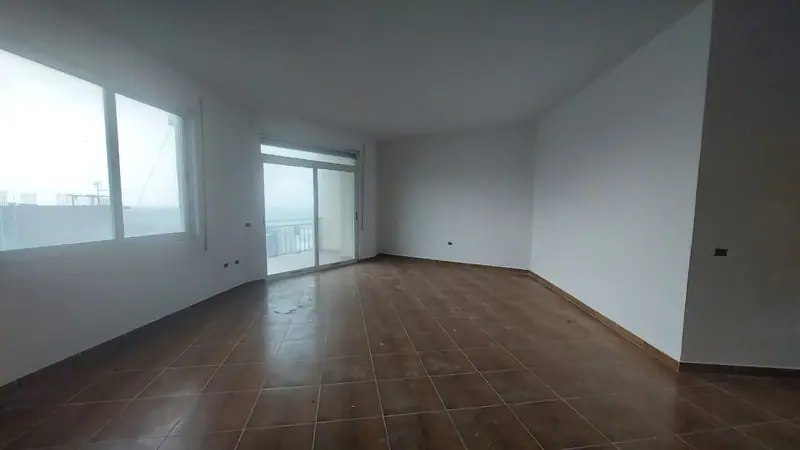 Apartament 1+1 me pamje nga deti, 2/8
