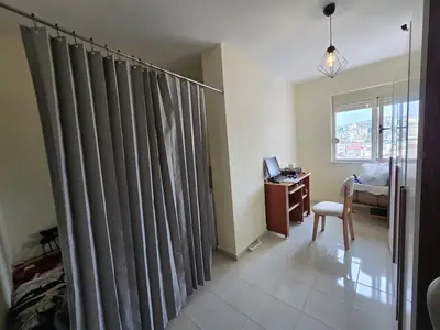 Geräumige 3+1-Wohnung, 10/19
