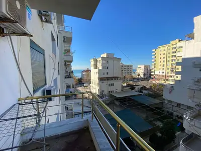 1+1-Wohnung mit Meerblick, 12/12