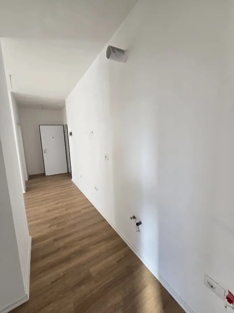 Mieszkanie 2+1, 5/13