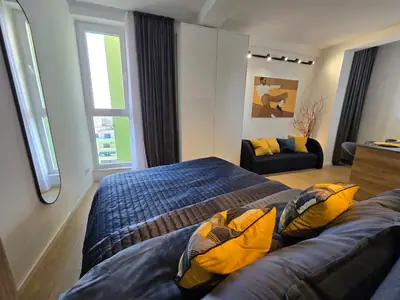 Studio im Neubau, 15/26