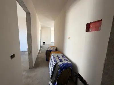 Piso 2+1, 18/22