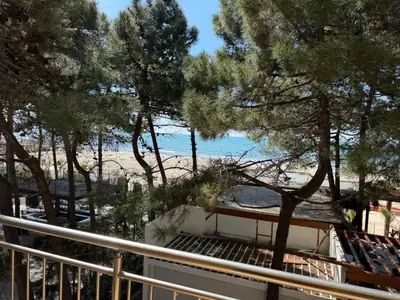 Apartament 1+1 me pamje nga deti