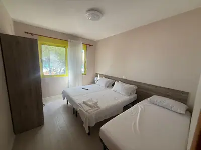 1+1-Wohnung mit Meerblick, 14/15