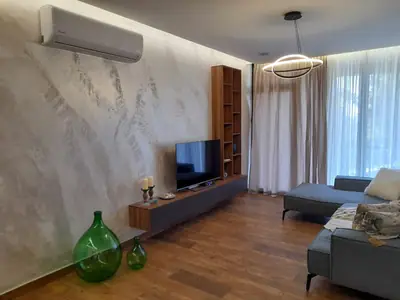 Apartament 2+1 me pamje nga deti, 6/8