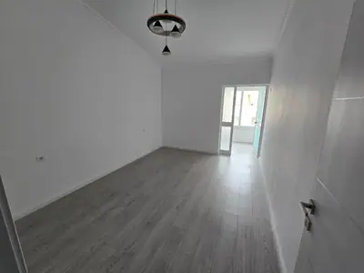 Apartament 1+1 pranë plazhit, 14/18