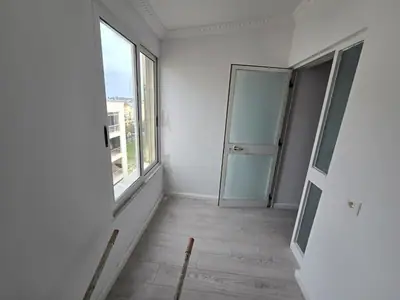 Apartament 1+1 pranë plazhit, 16/18