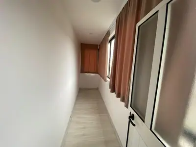 Piso amplio 2+1, 12/12
