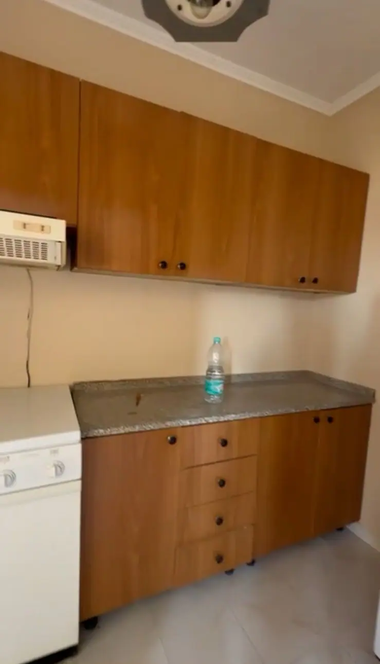 1+1 apartment, 2/6