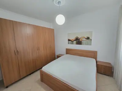 Apartament 1+1, 9/11