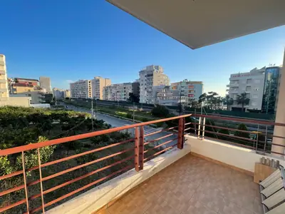 Apartament 2+1 pranë plazhit