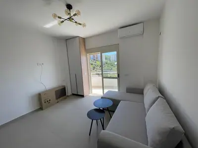 Apartament 1+1 me pamje nga deti