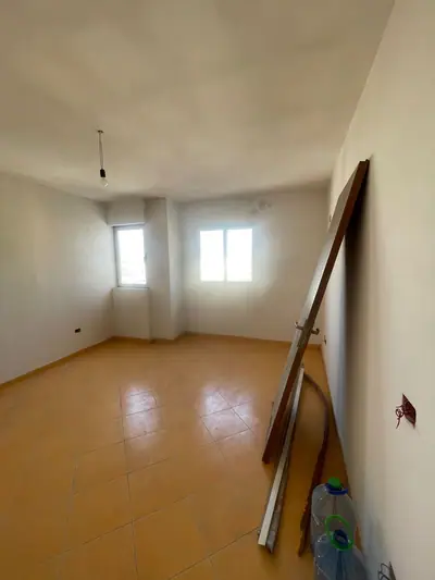 Mieszkanie 1+1, 6/10