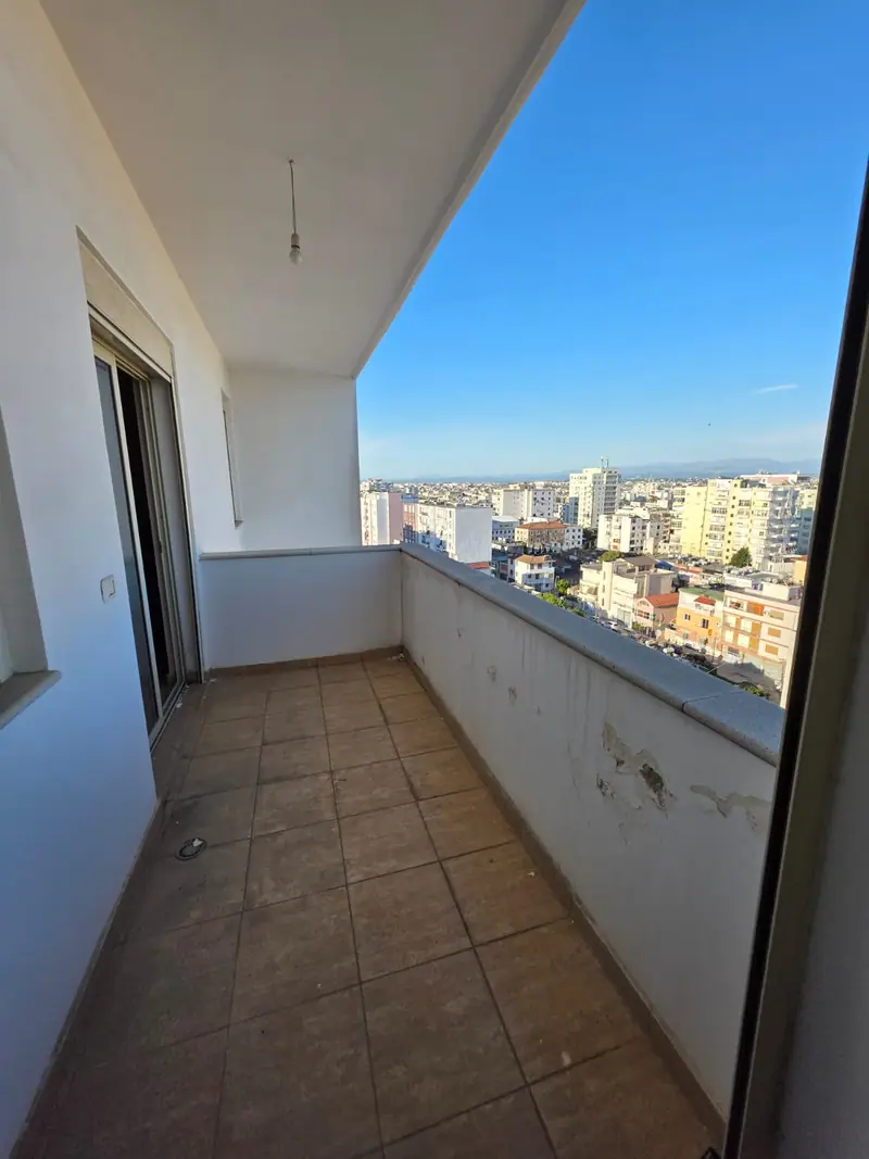 Apartament 2+1, 4/11