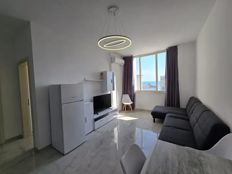 1+1 apartment with sea view, 5/14