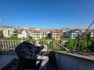 Spacious 4+1 apartment, 21/27