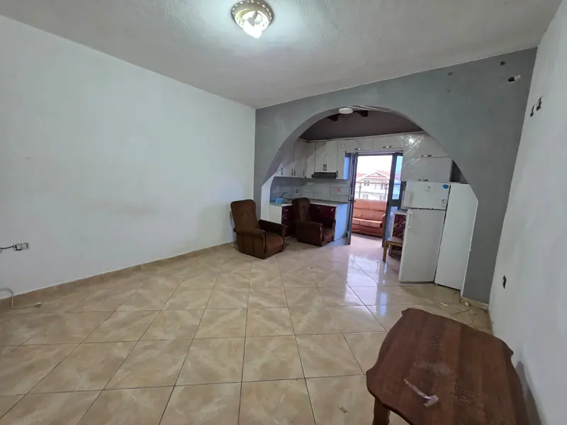 Piso amplio 4+1, 5/27