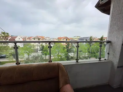 Spacious 4+1 apartment, 6/27