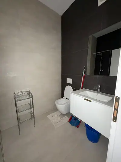 Estudio cerca de la playa, 7/8