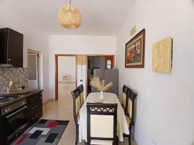 4+1 apartment with sea view, 11/19