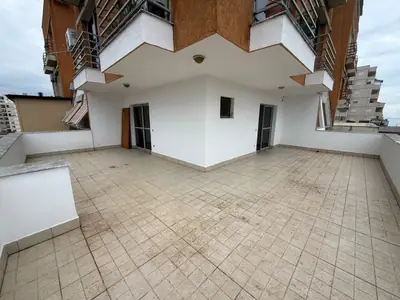 2+1-Wohnung in Strandnähe