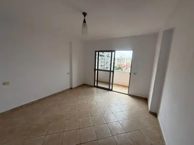 2+1-Wohnung in Strandnähe, 10/18