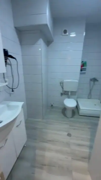 1+1-Wohnung, 8/11