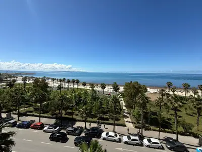 Apartament 2+1 me pamje nga deti