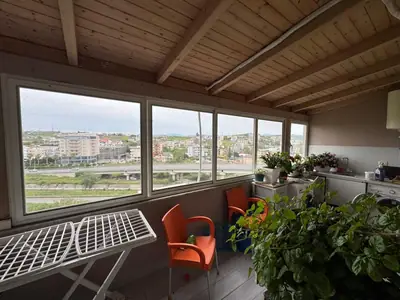 2+1-Wohnung mit Meerblick, 8/10