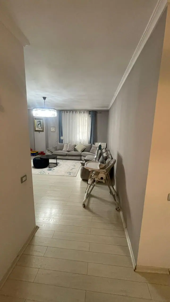 Piso amplio 2+1, 2/16